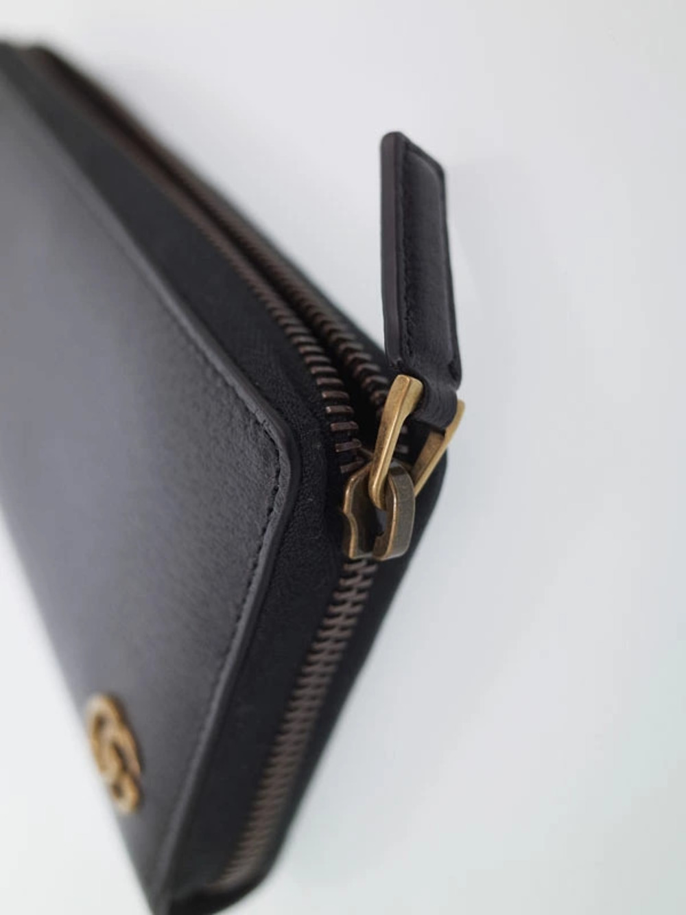 Gucci Around Zipper GG Long Round Zip Marmont Leather Wallet - Picture 5 of 5